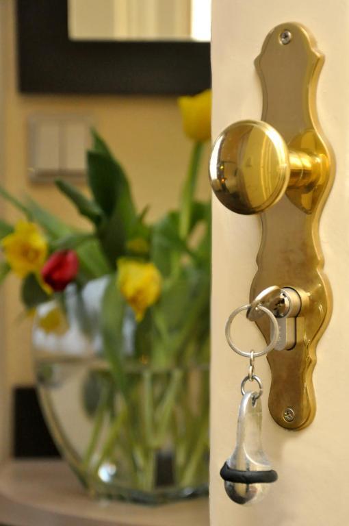 Hotel Bova Φραγκφούρτη Δωμάτιο φωτογραφία